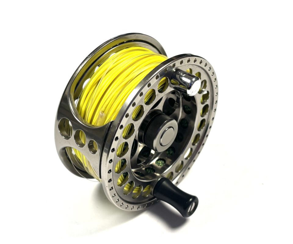 Alternative view of Sonik SK4 Salmon Fly Reel