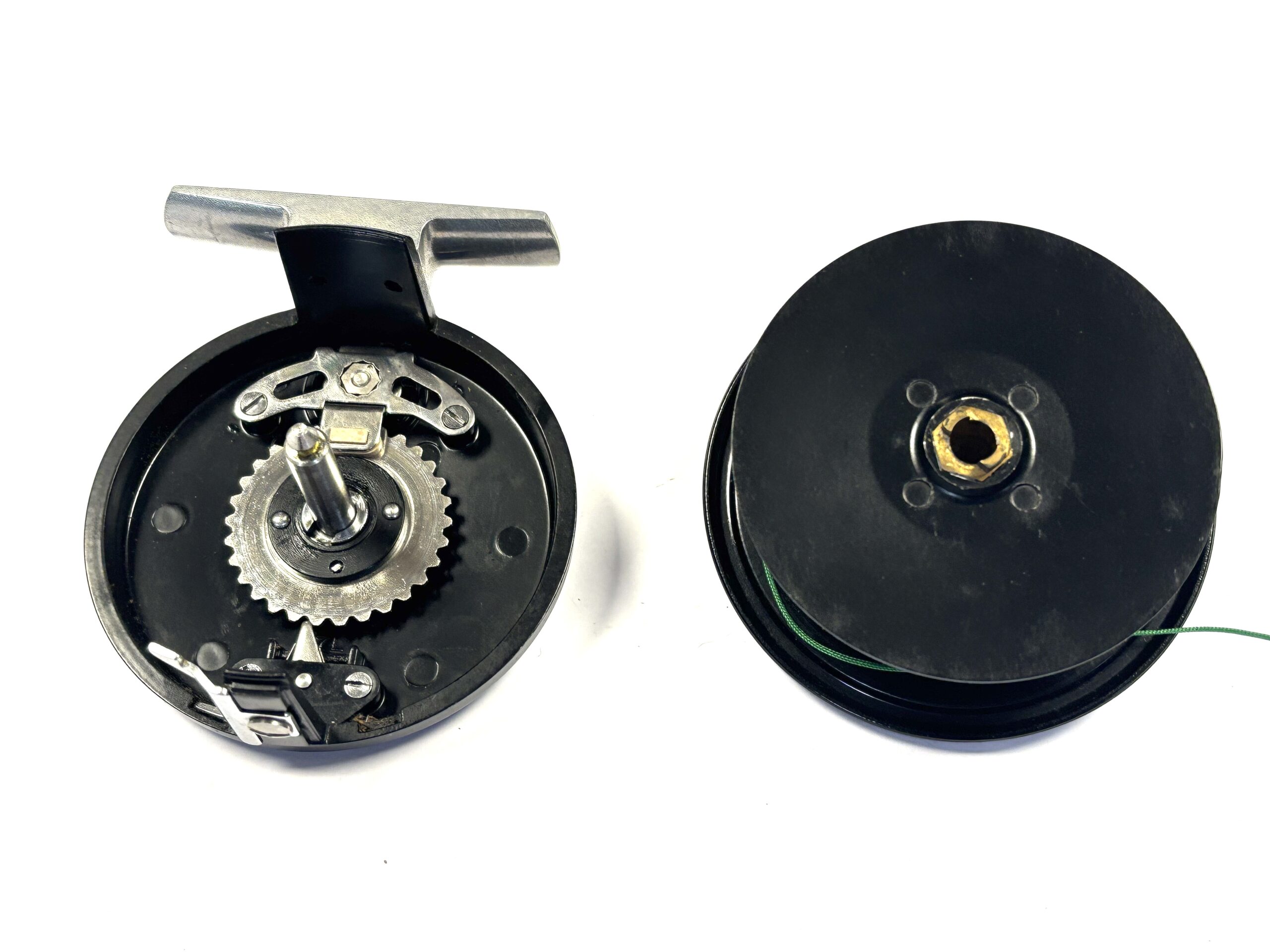 美品Scientific Anglers SystemTwo67-Lフライリール Scientific Anglers System 2 67-L Trout Fly Reel