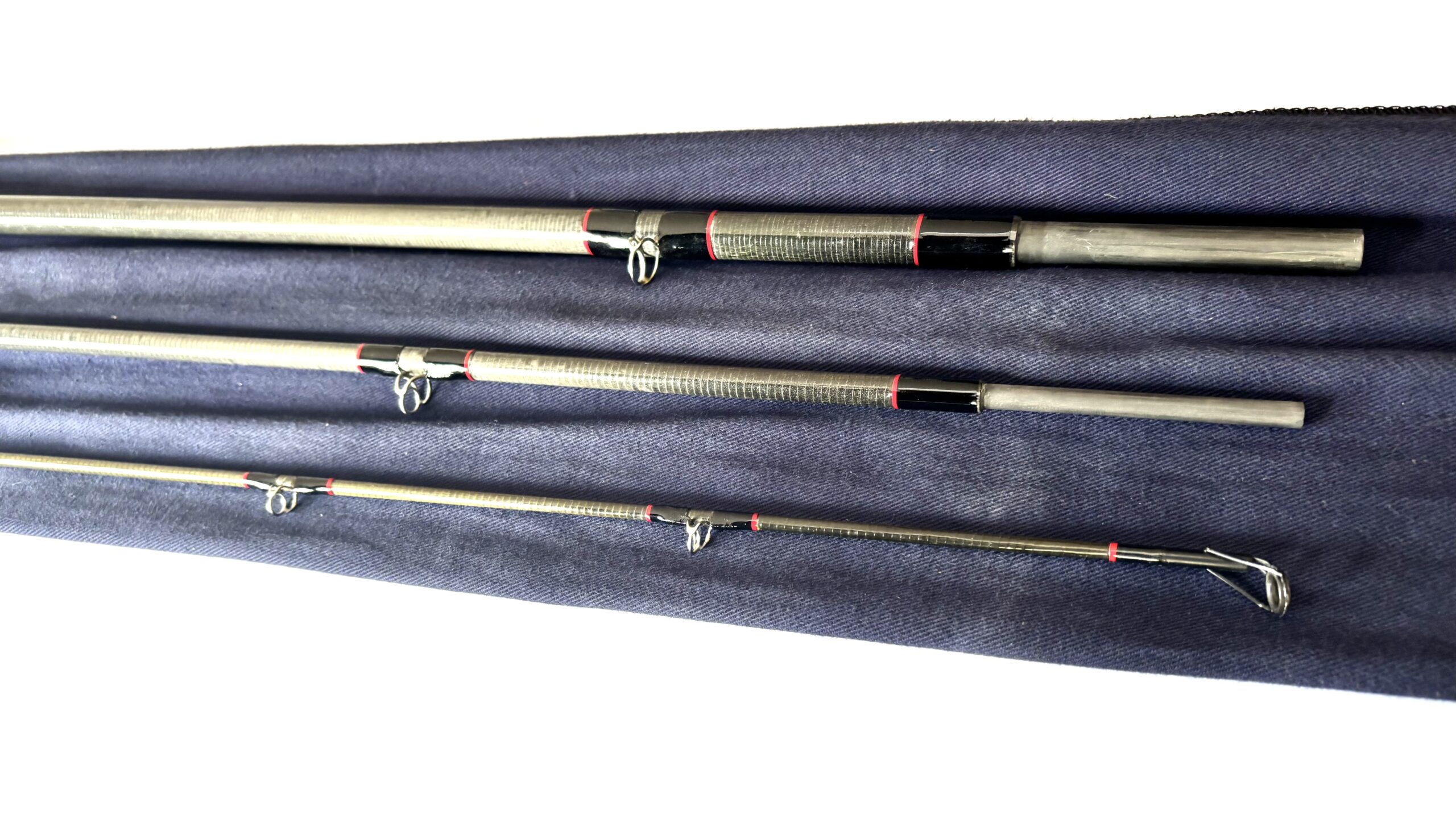 15’ Carbon Salmon Fly Rod #10/11 - Image 5