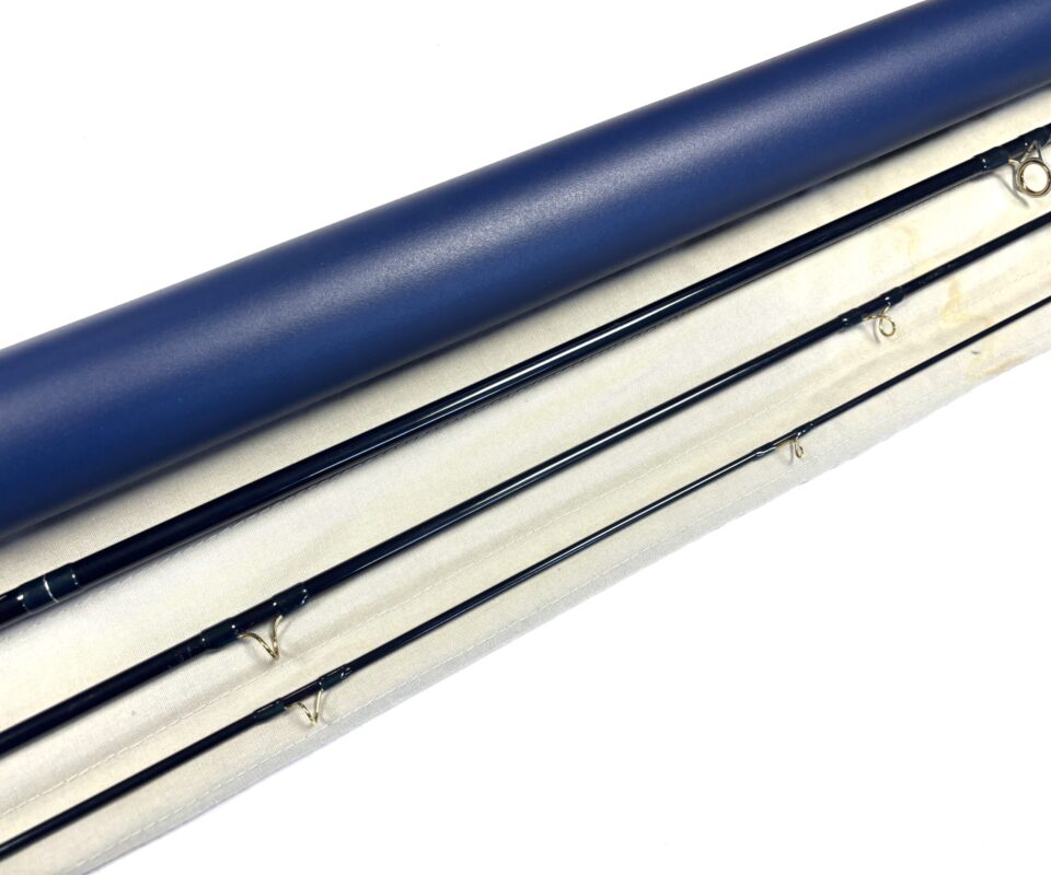 Alternative view of Thomas & Thomas Paradigm 9’ #9 Trout Fly Rod