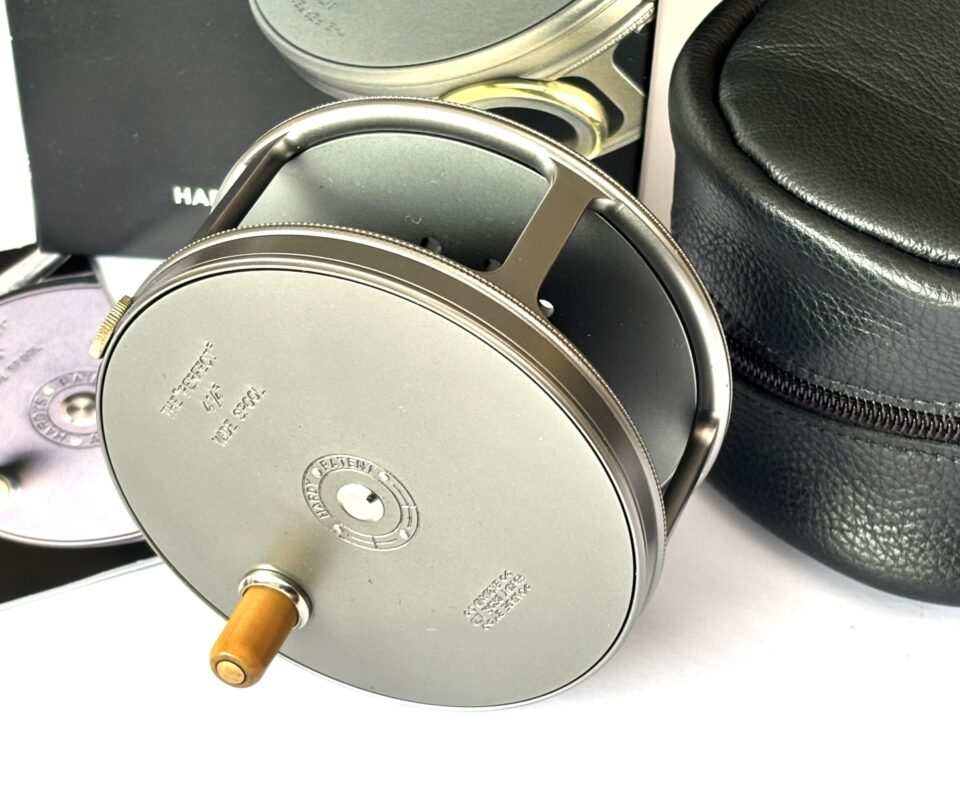 Alternative view of Hardy Perfect 4.25&rdquo; Salmon Fly Reel