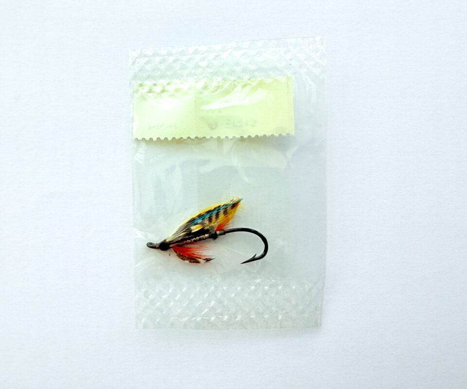Alternative view of Hardy of Alnwick, Dusty Miller (LW), Fully Dressed Salmon Fly 6 (Unused, c.1960s)