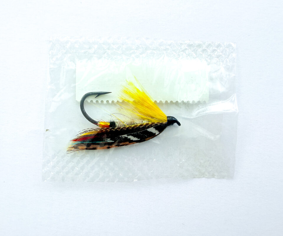 Alternative view of Hardy of Alnwick, Lemon Grey, Fully Dressed Salmon Fly 1 (Unused, c.1960s)