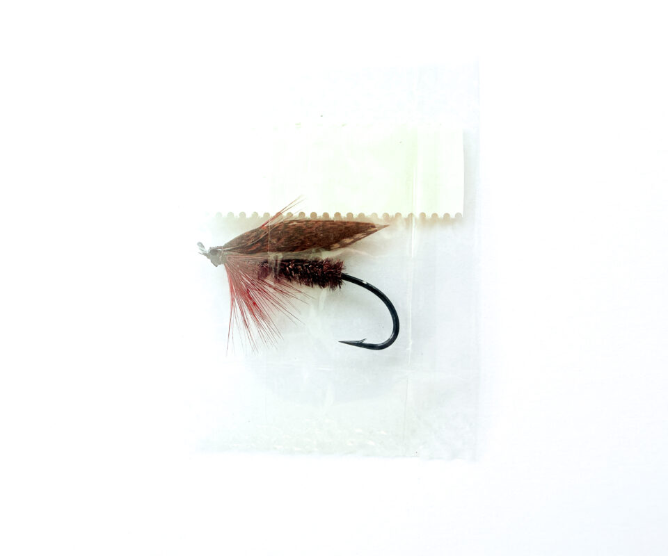 Alternative view of Hardy of Alnwick, Claret Alder (LW), Fully Dressed Salmon Fly 4 (Unused, In Original Sealed Packet, c.1960s)