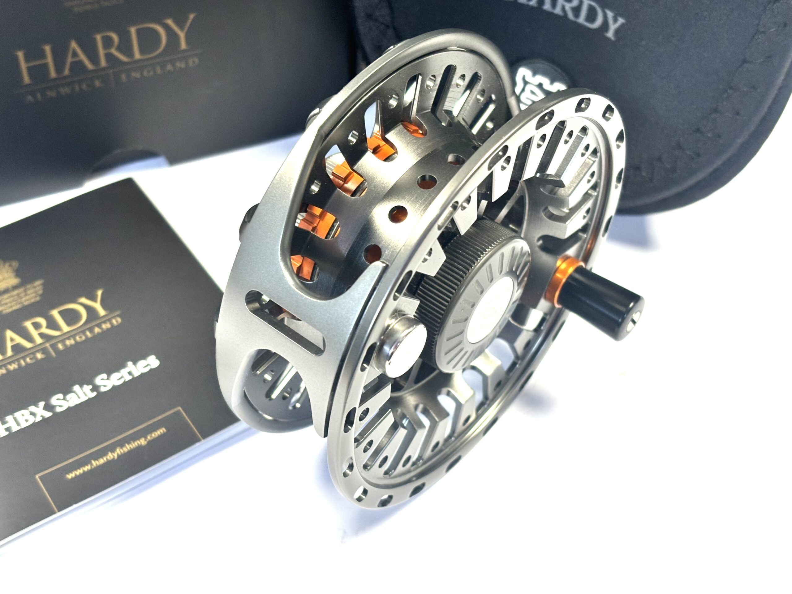 Hardy HBX AWS Saltwater Fly Reel - Image 2