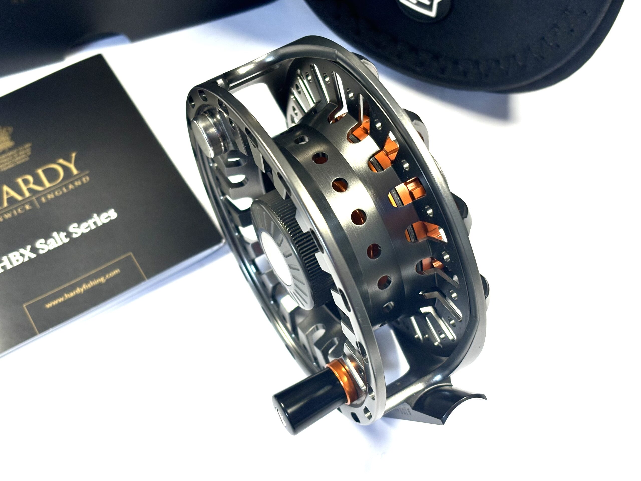 Hardy HBX AWS Saltwater Fly Reel - Image 6