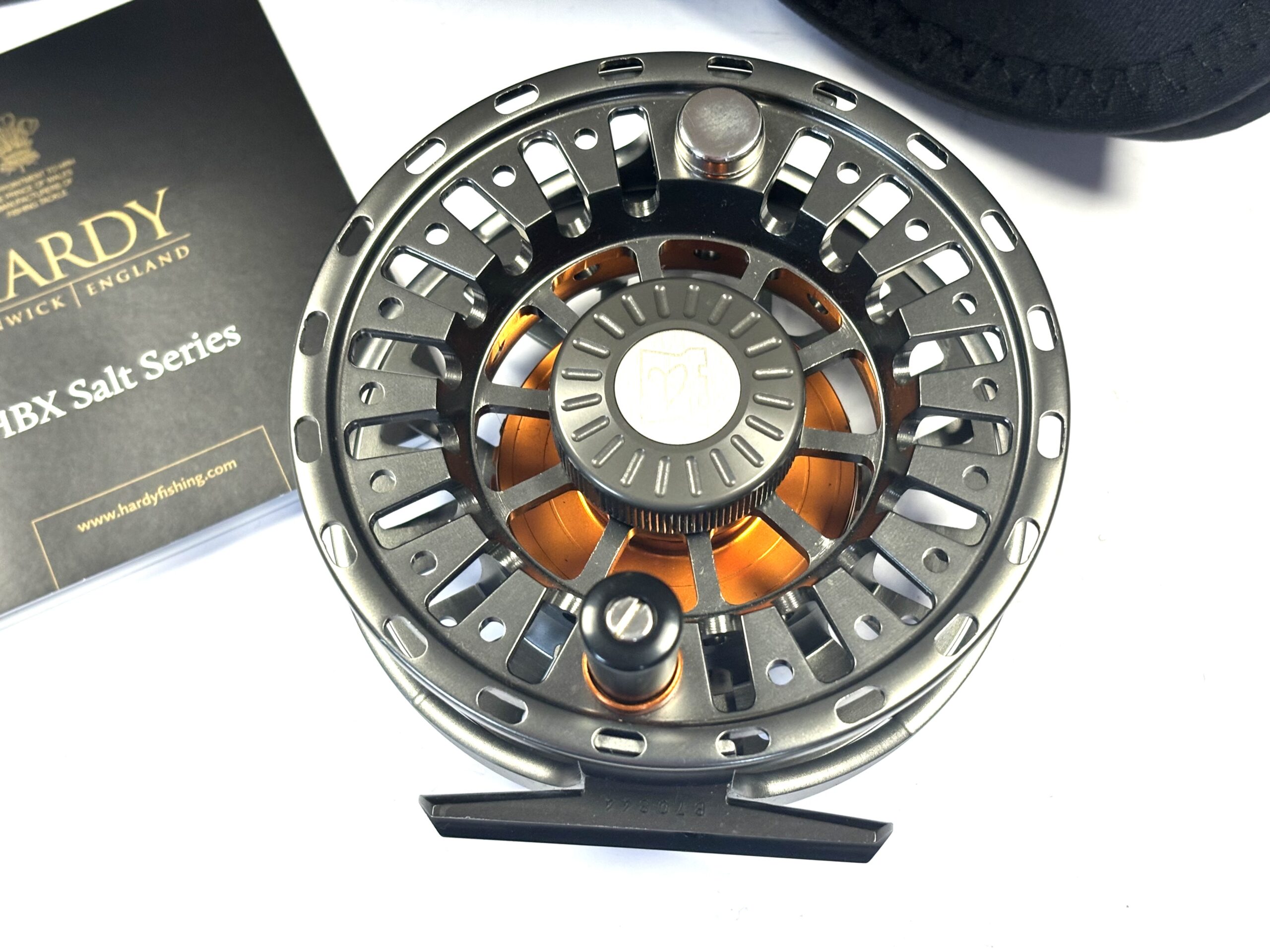Hardy HBX AWS Saltwater Fly Reel - Image 7