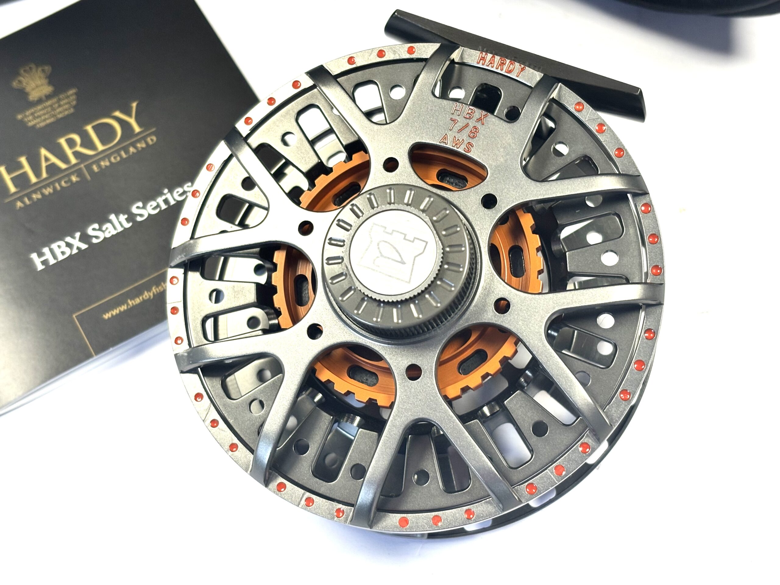 Hardy HBX AWS Saltwater Fly Reel - Image 8
