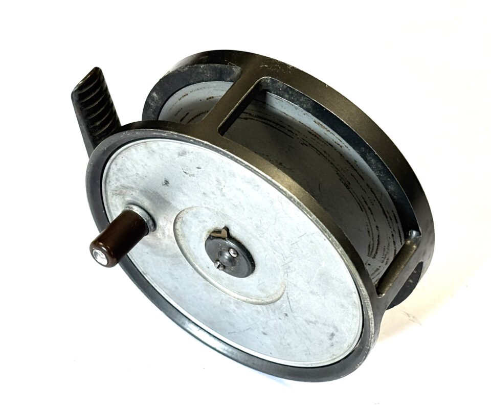 Alternative view of Hardy Hydra Salmon Fly Reel 4 3/8"
