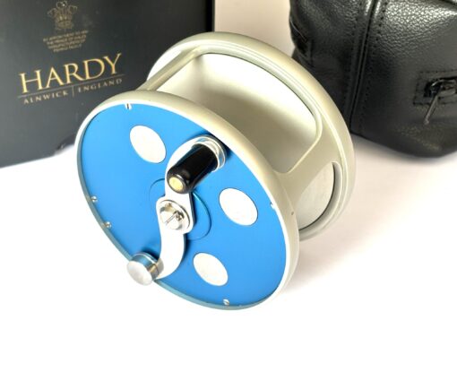 Alternative view of Hardy Cascapedia 10/11 Metallic Blue Alloy Reel